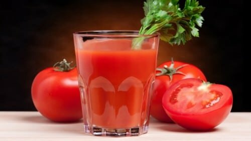 томатный сок укрепляет сердечную мышцу